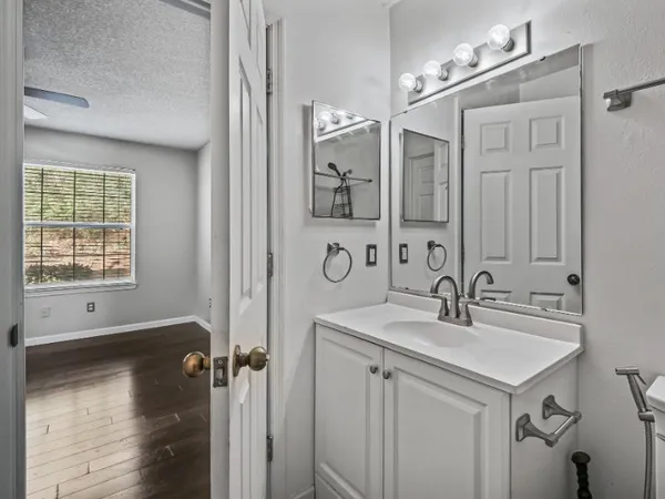 $2,000 | 3612 Cagney Drive, Tallahassee, FL 32309