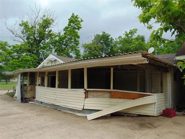 $90,000 | 1910 Seagoville Road, Seagoville, TX 75159