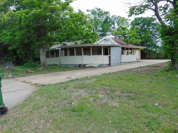 $90,000 | 1910 Seagoville Road, Seagoville, TX 75159
