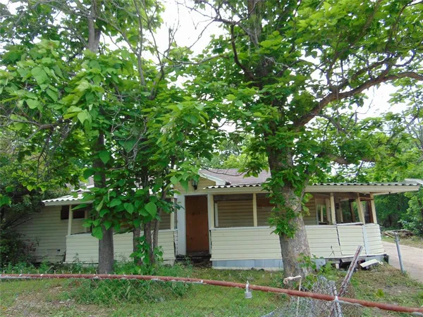 $90,000 | 1910 Seagoville Road, Seagoville, TX 75159
