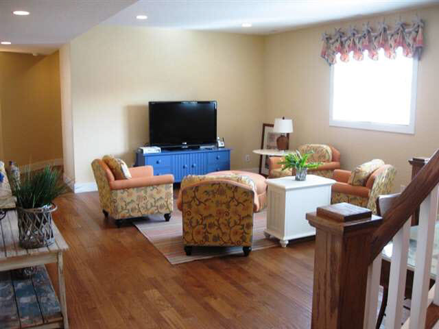 11925 North Ogden Point Road Syracuse, IN 46567 - Photo 12 of 23 Gallery Image 12