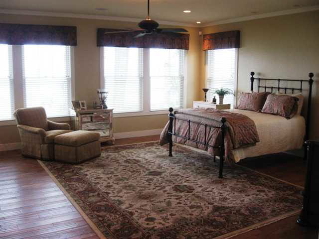 11925 North Ogden Point Road Syracuse, IN 46567 - Photo 19 of 23 Gallery Image 19