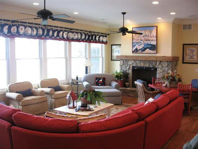 11925 North Ogden Point Road Syracuse, IN 46567 - Photo 4 of 23 Gallery Image 4