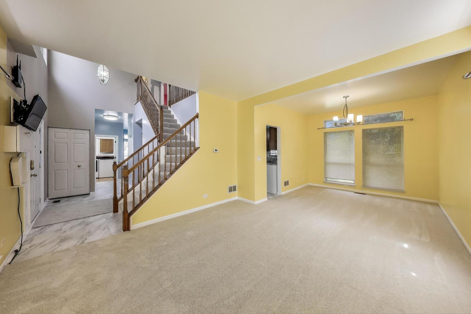 548 West Sweet Clover Road Round Lake, IL 60073 - Photo 11 of 48 Gallery Image 11