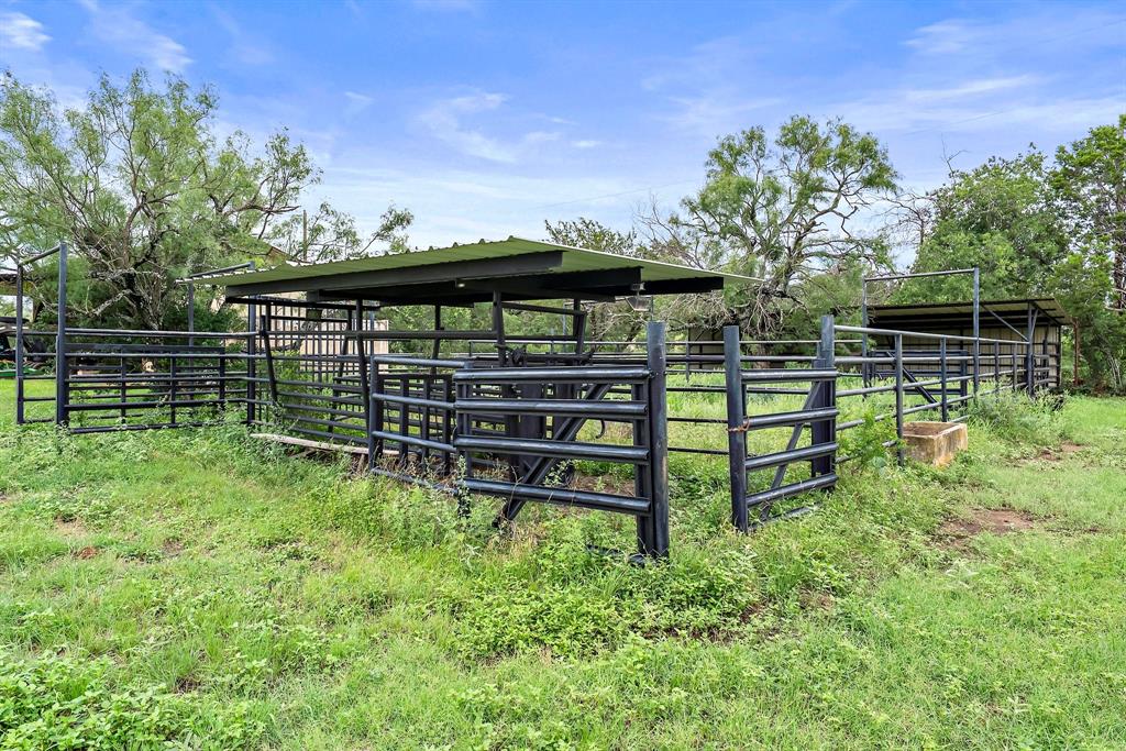 101 Starhorn Road Marble Falls, TX 78654 - Photo 27 of 40