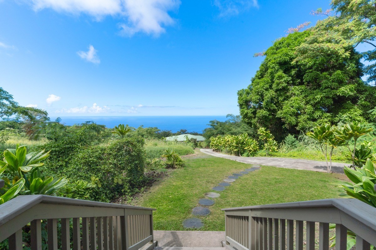 87-410 Kaohe Mauka Road Captain Cook, HI 96704 - Photo 3 of 29 a view of a balcony with an outdoor space