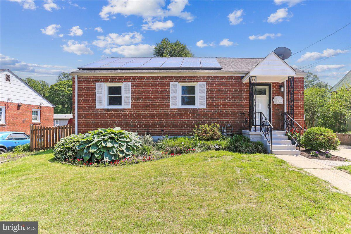1504 Crest Road Silver Spring, MD 20902 - Photo 1 of 52
