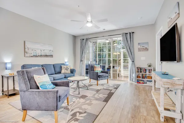 $269,000 | 5801 Oyster Catcher Drive, Unit 611, North Myrtle Beach, SC 29582