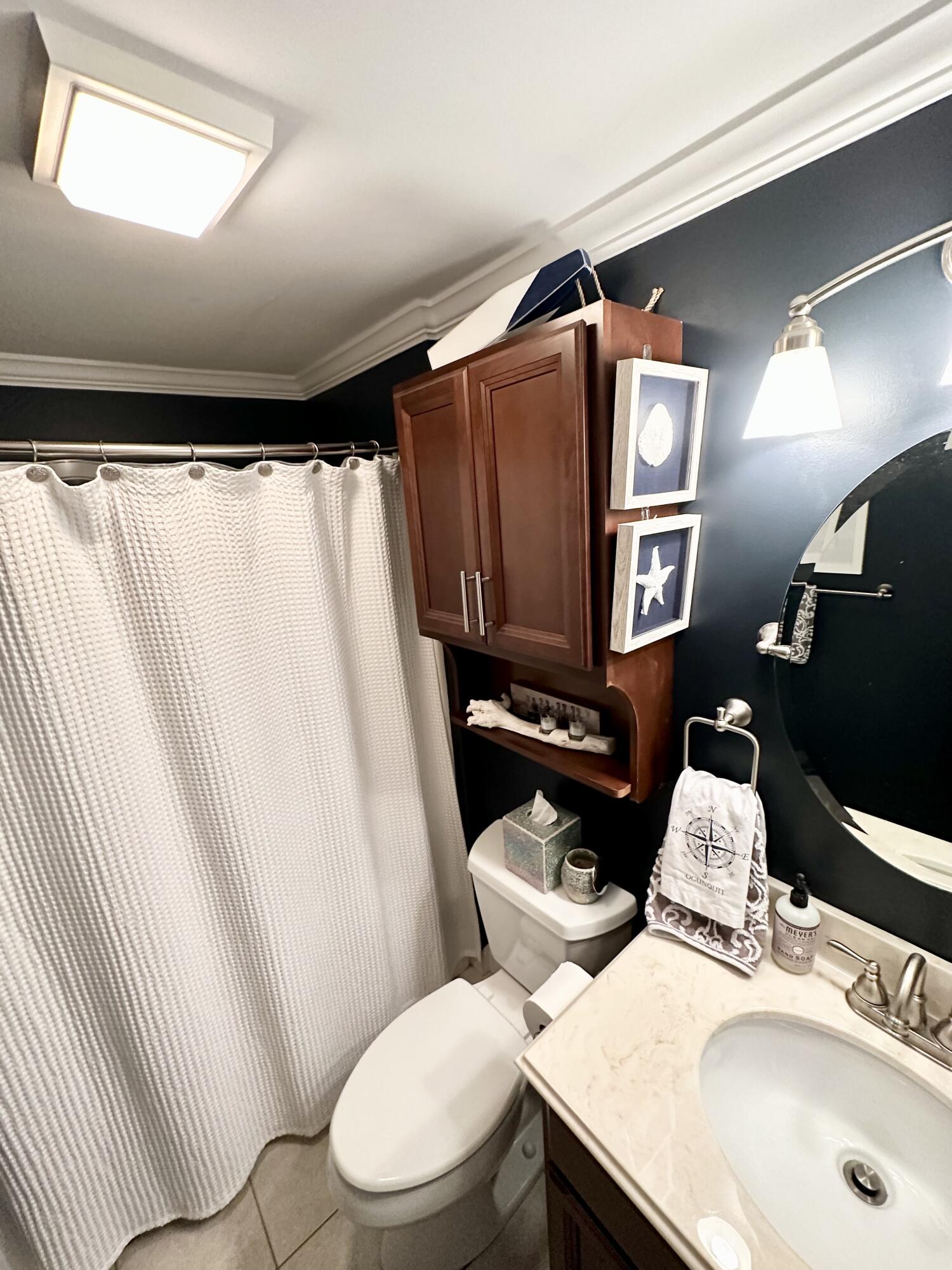 298 Main Street, Unit 205 Ogunquit, ME 03907 - Photo 14 of 16 Bathroom 298 Main Street #205