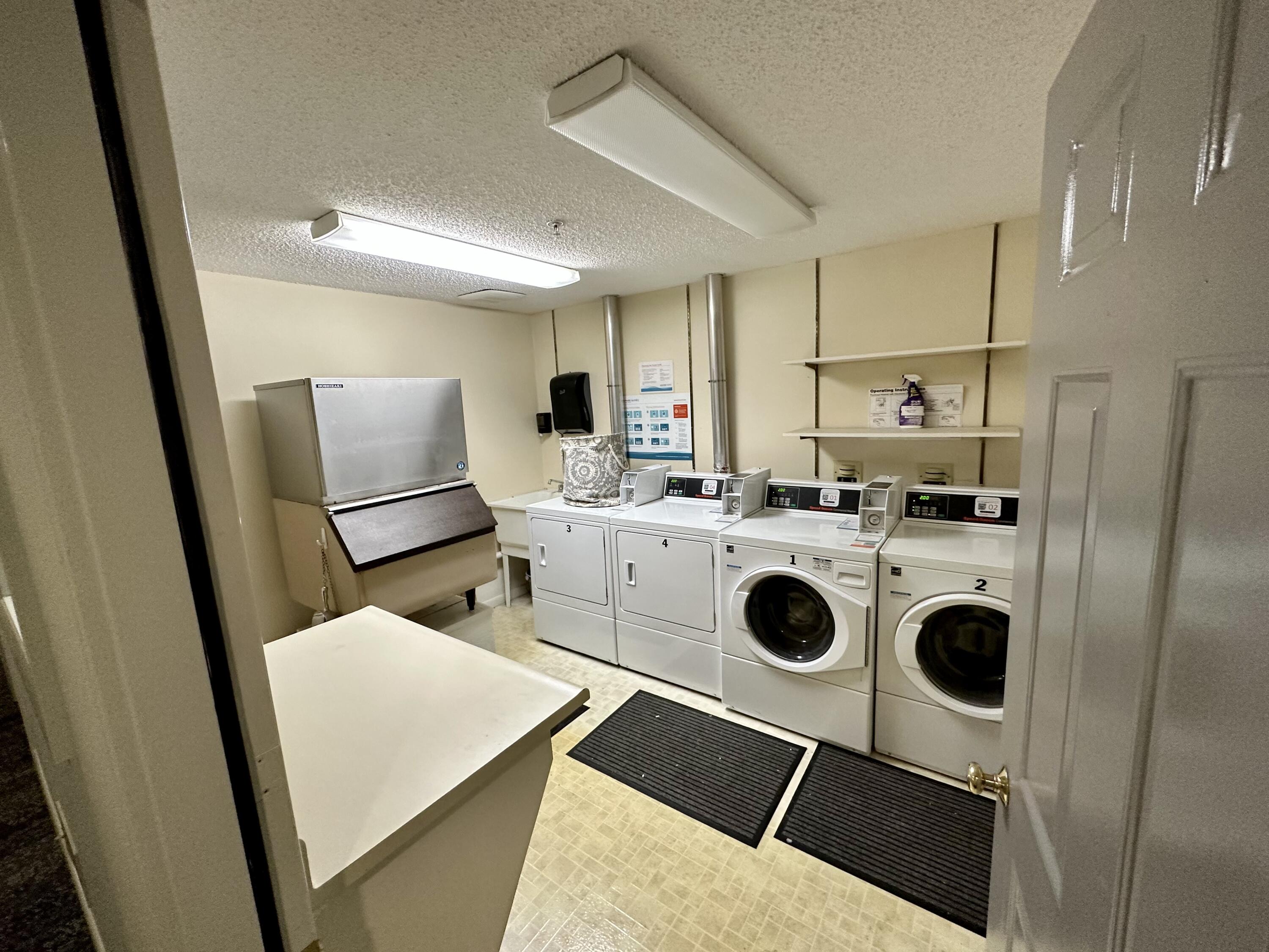 298 Main Street, Unit 205 Ogunquit, ME 03907 - Photo 15 of 16 Laundry Room / Ice