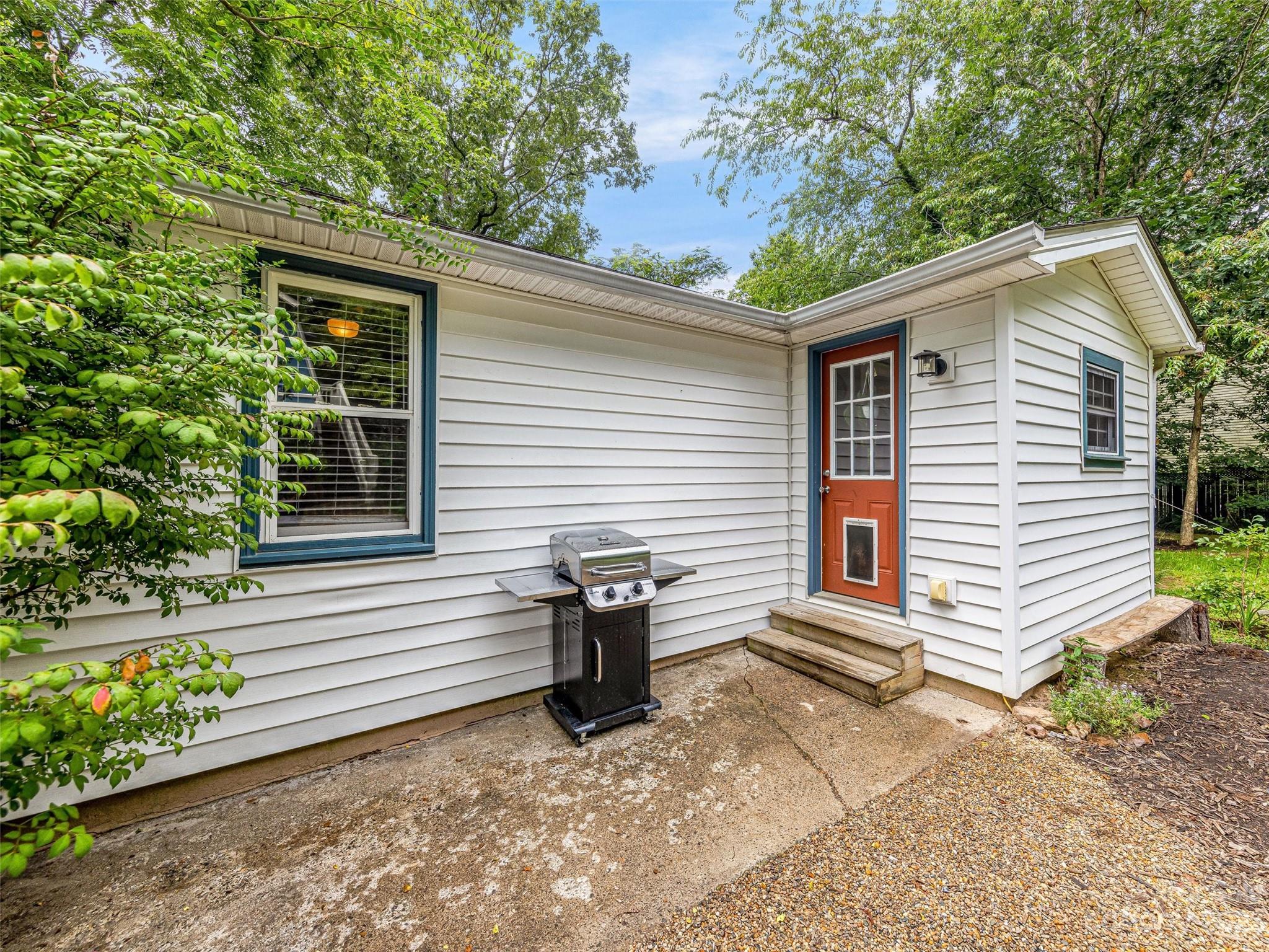 300 Watson Road Arden, NC 28704 - Photo 34 of 35
