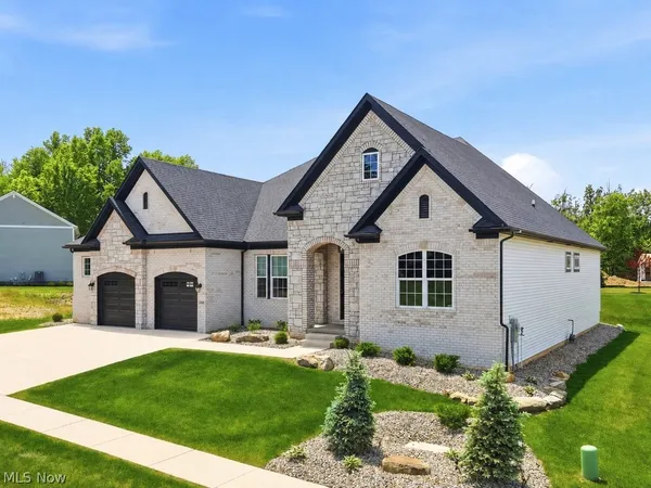 $929,900 | 336 Arboretum Court, Fairlawn, OH 44333