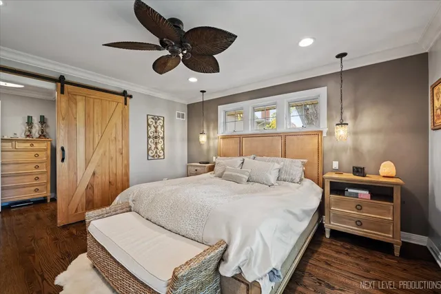 $1,025,000 | 609 Bowling Green Court, Naperville, IL 60563