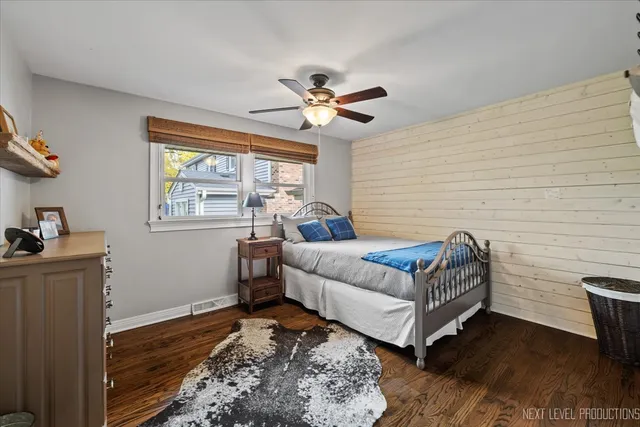 $1,025,000 | 609 Bowling Green Court, Naperville, IL 60563