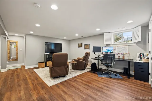 $1,025,000 | 609 Bowling Green Court, Naperville, IL 60563