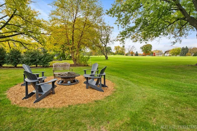 $1,025,000 | 609 Bowling Green Court, Naperville, IL 60563