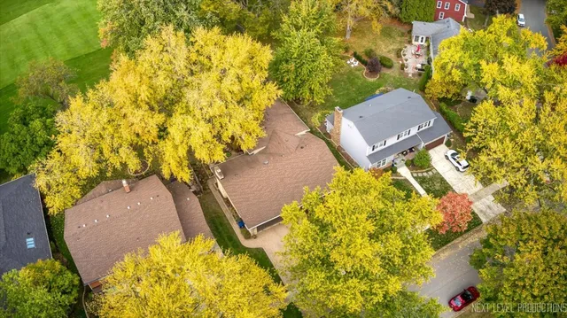 $1,025,000 | 609 Bowling Green Court, Naperville, IL 60563
