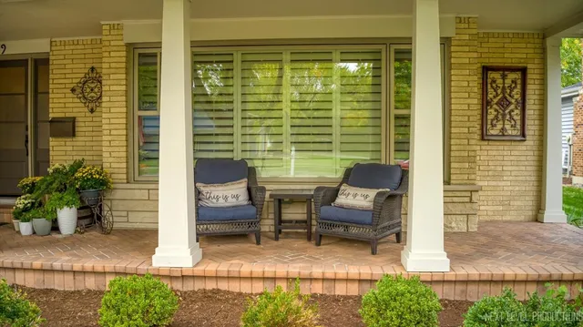 $1,025,000 | 609 Bowling Green Court, Naperville, IL 60563