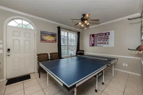 $1,850 | 307 Forest Drive, College Station, TX 77840