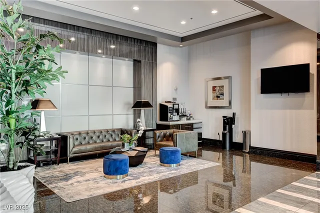 $2,700 | 2700 South Las Vegas Boulevard, Unit 1907, Las Vegas, NV 89109