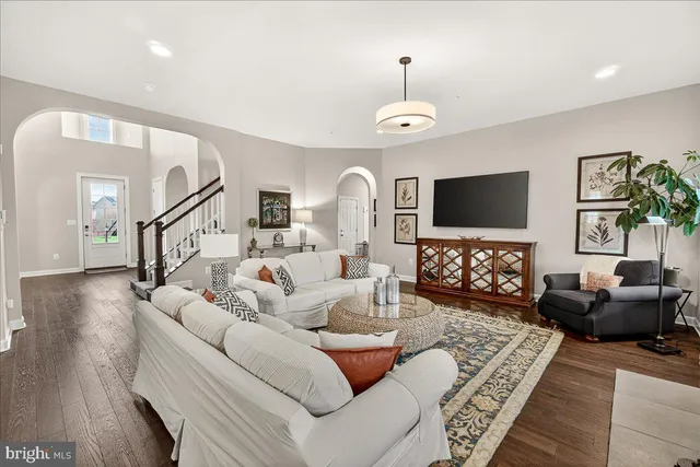 $995,000 | 5487 Tallyn Ridge Drive, Frederick, MD 21704