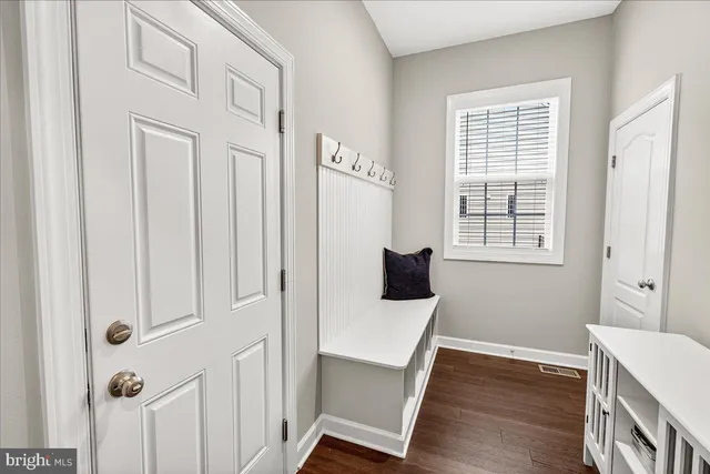 $995,000 | 5487 Tallyn Ridge Drive, Frederick, MD 21704