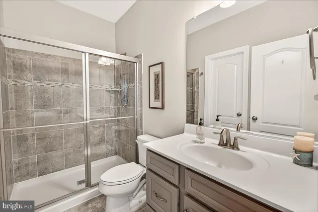 $995,000 | 5487 Tallyn Ridge Drive, Frederick, MD 21704