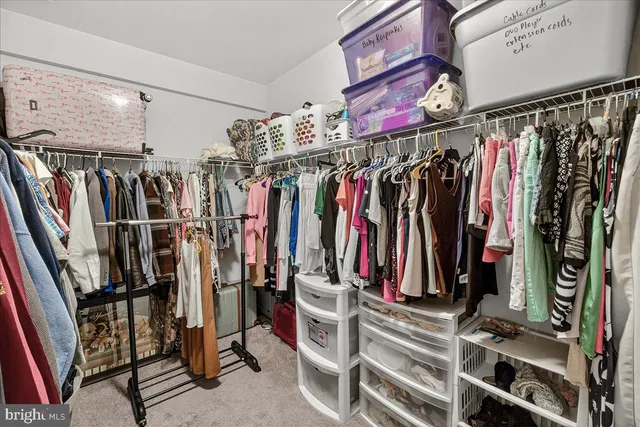 $995,000 | 5487 Tallyn Ridge Drive, Frederick, MD 21704