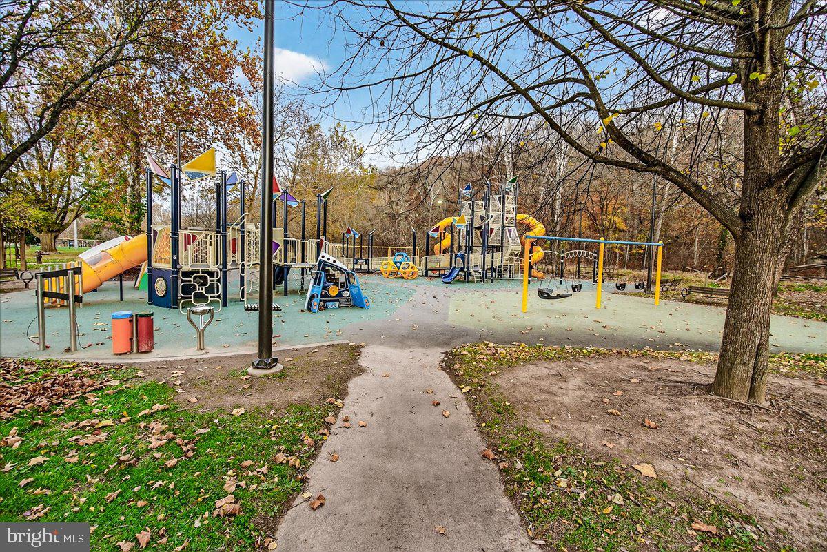 5487 Tallyn Ridge Drive Frederick, MD 21704 - Photo 71 of 80 a view of a park with tree s