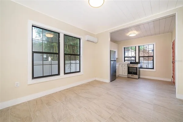 $1,200 | 601 Delaney Park Drive, Unit 2, Orlando, FL 32806