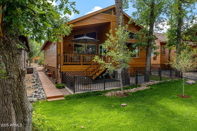 front view of house with a yard