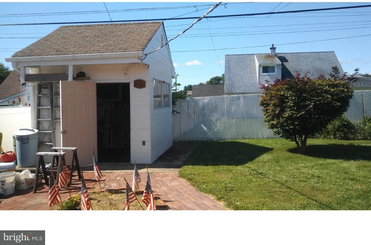 23 Hemlock Road Levittown, PA 19056 - Photo 16 of 17 Back Yard