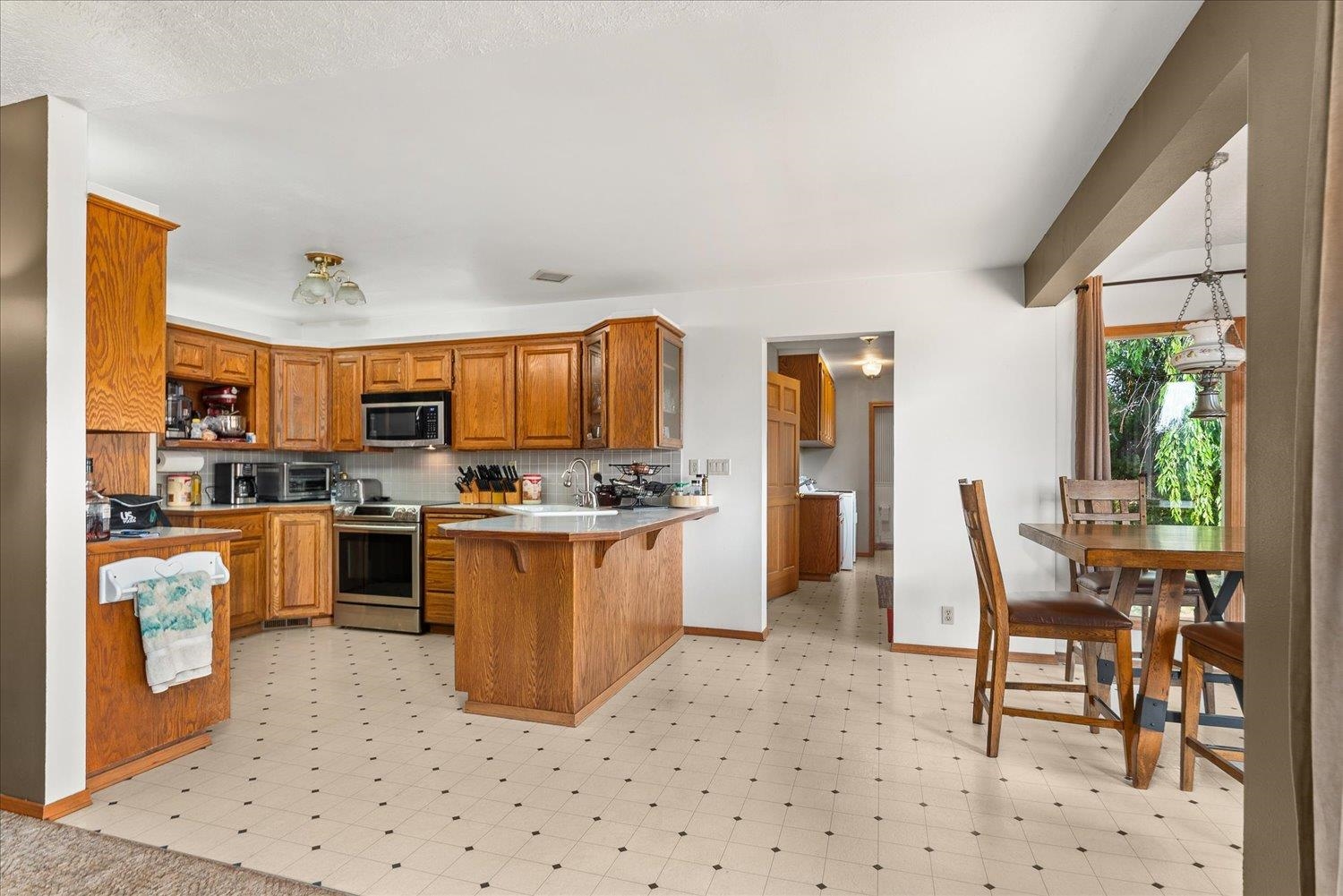 10301 East Morgan Road Spokane, WA 99217 - Photo 5 of 43 Gallery Image 5