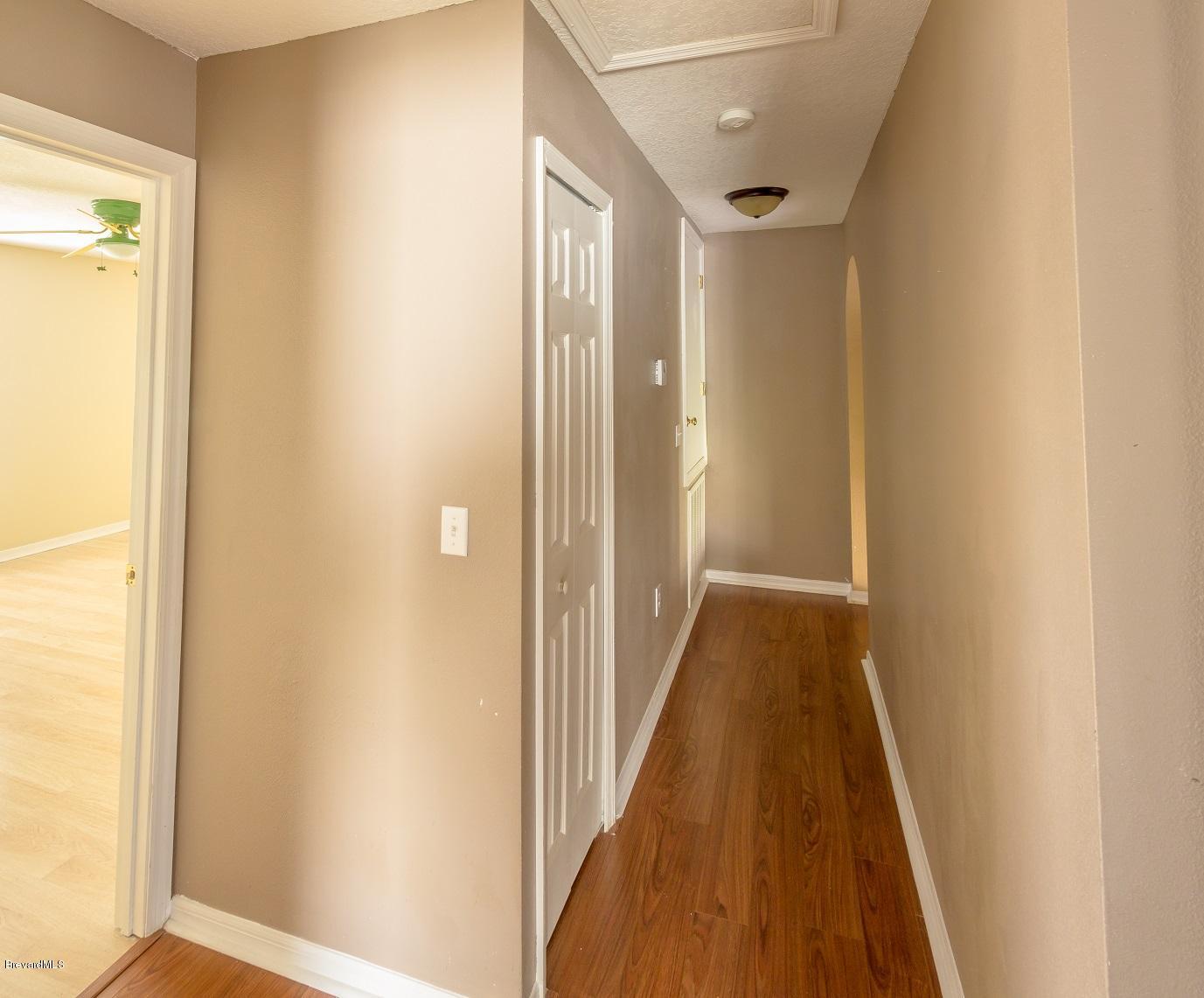 4785 Elena Way Melbourne, FL 32934 - Photo 9 of 19 Upstairs hallway