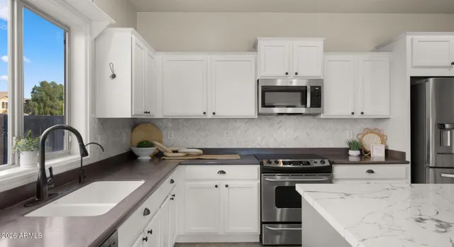 $619,000 | 41628 North Taylor Ranch Parkway, San Tan Valley, AZ 85140