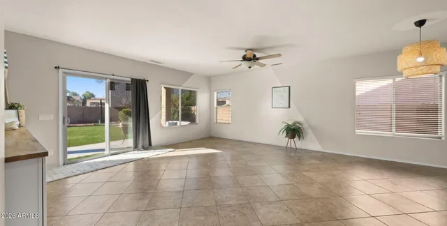 $619,000 | 41628 North Taylor Ranch Parkway, San Tan Valley, AZ 85140