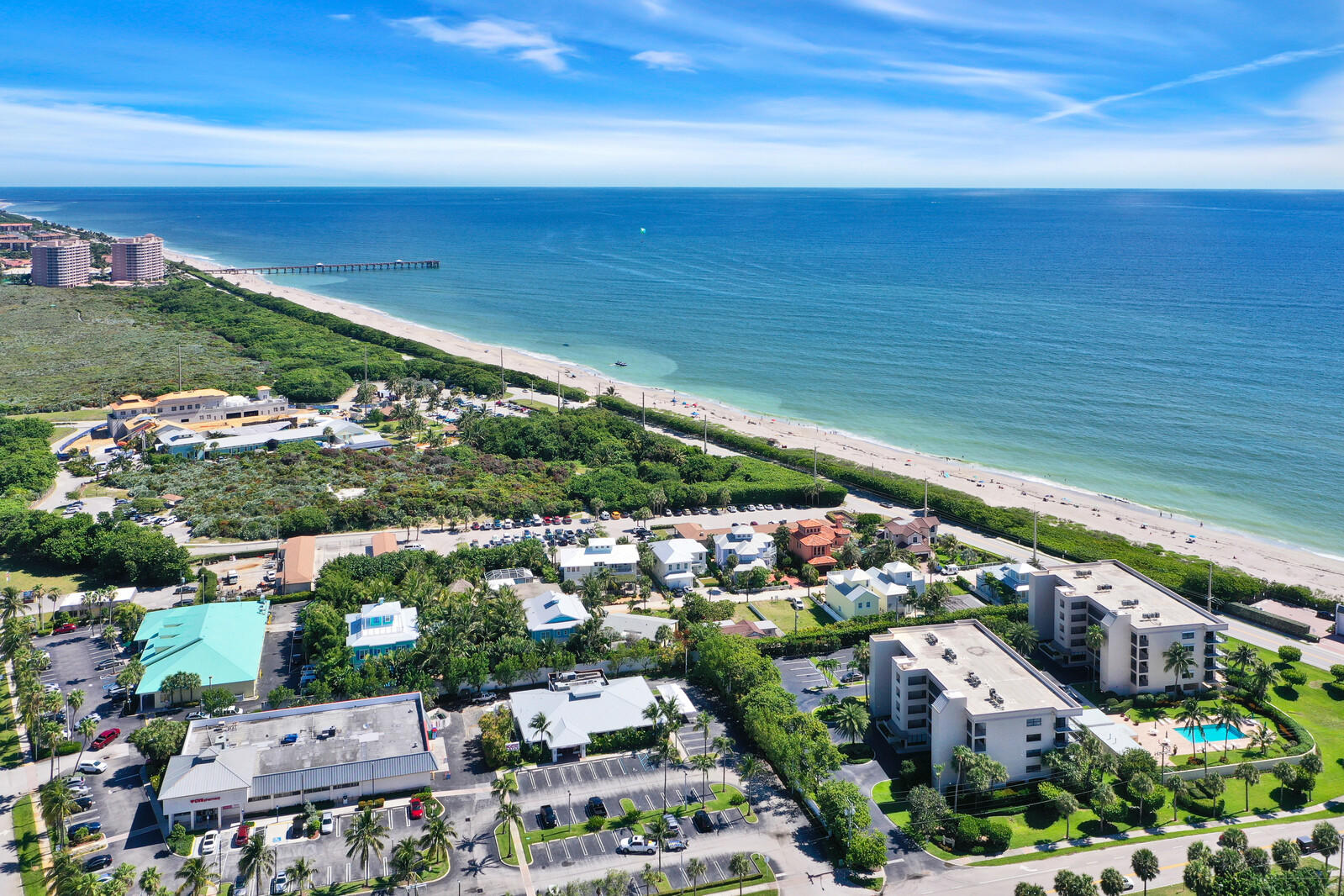 1055 Ocean Drive, Unit 401 Juno Beach, FL 33408 - Photo 31 of 31 Aerial with pier