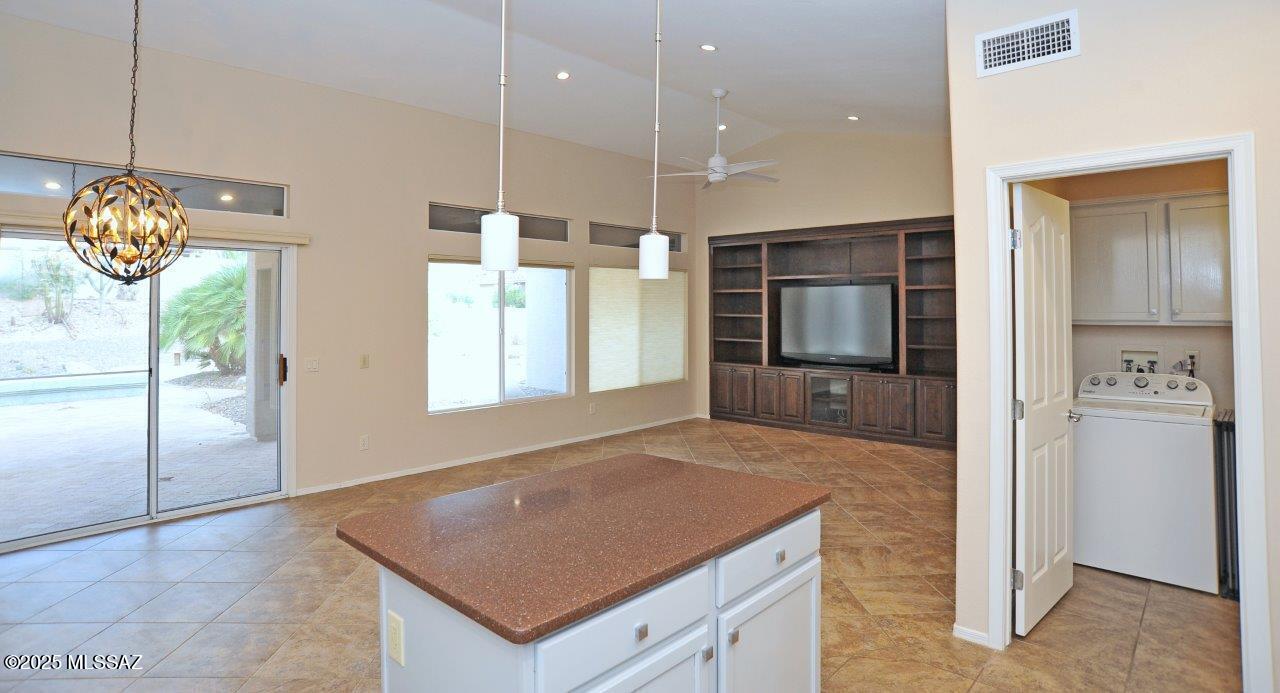 63300 East Flower Ridge Drive Tucson, AZ 85739 - Photo 11 of 32