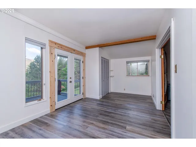 $1,499,000 | 61702 Middle Fork Lane, Long Creek, OR 97856