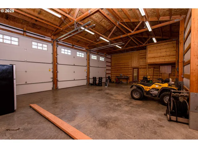 $1,499,000 | 61702 Middle Fork Lane, Long Creek, OR 97856