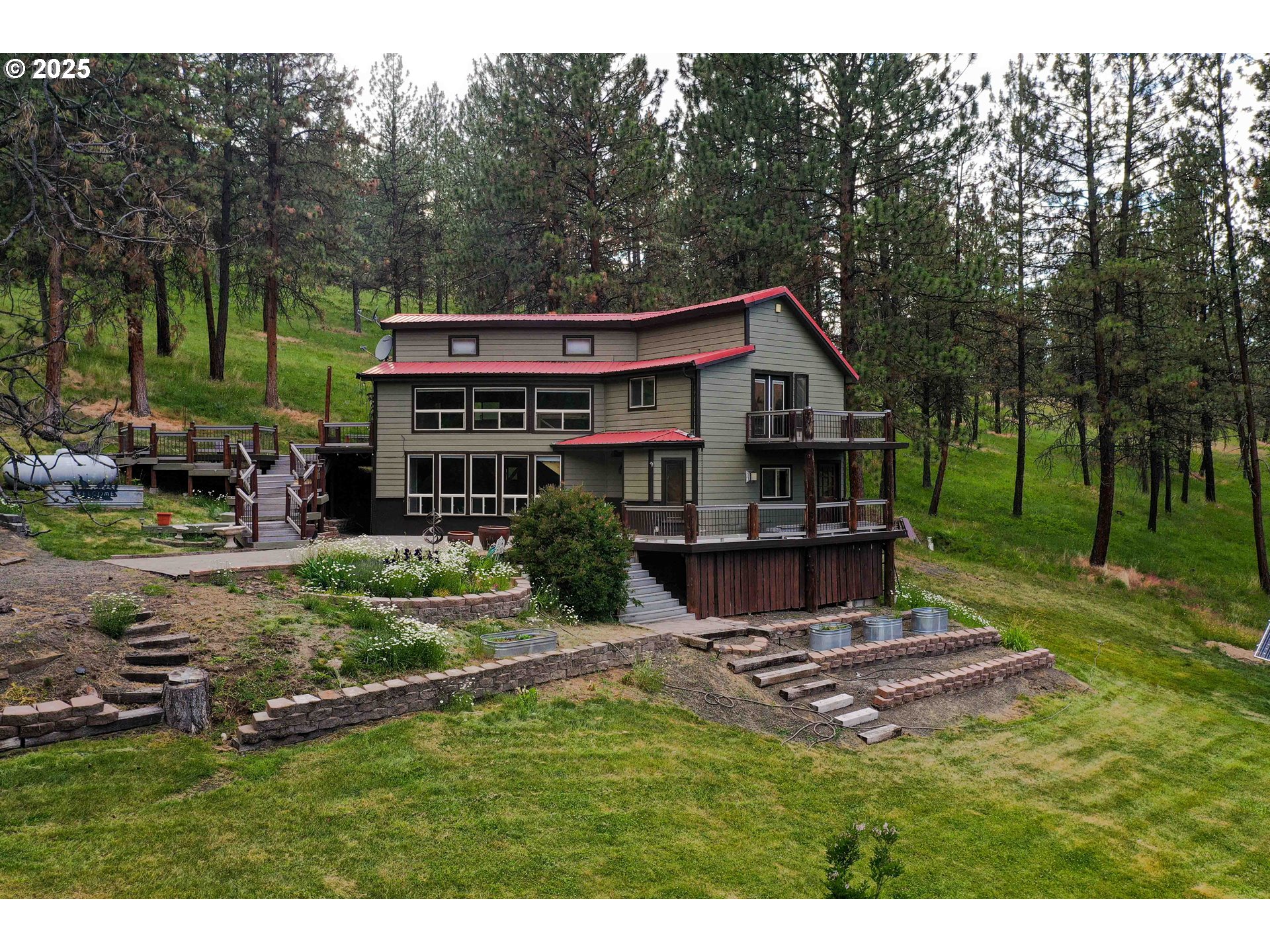 61702 Middle Fork Lane Long Creek, OR 97856 - Photo 4 of 46