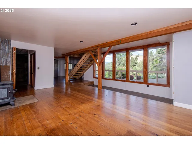 $1,499,000 | 61702 Middle Fork Lane, Long Creek, OR 97856