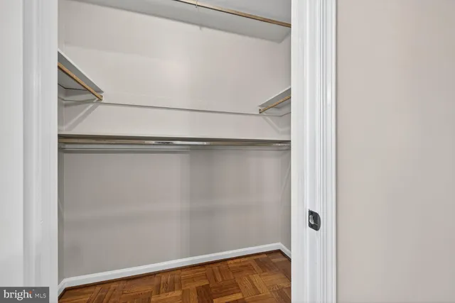 $325,000 | 627 Azalea Drive, Unit 1, Rockville, MD 20850