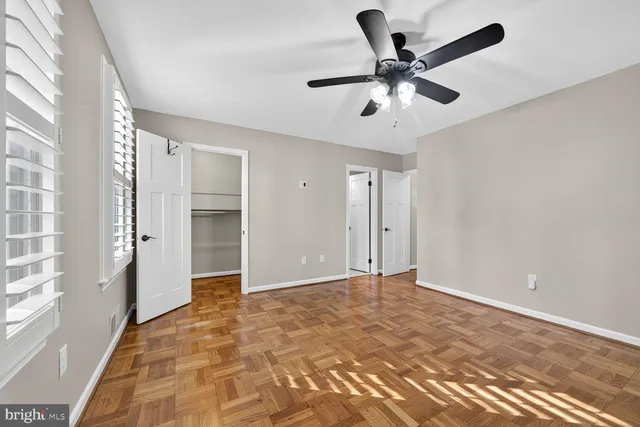 $325,000 | 627 Azalea Drive, Unit 1, Rockville, MD 20850