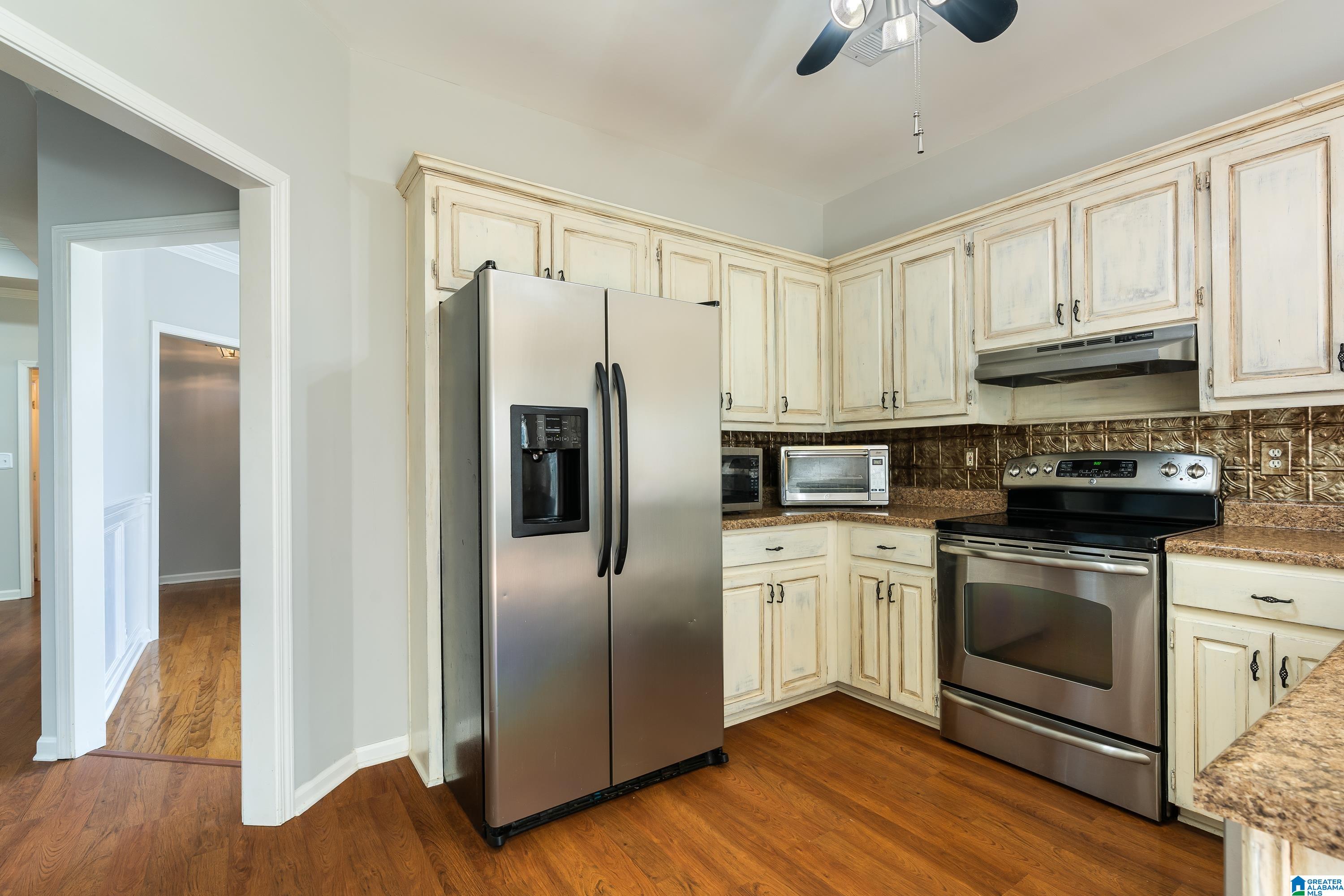 100 Creden Place Alabaster, AL 35007 - Photo 12 of 38