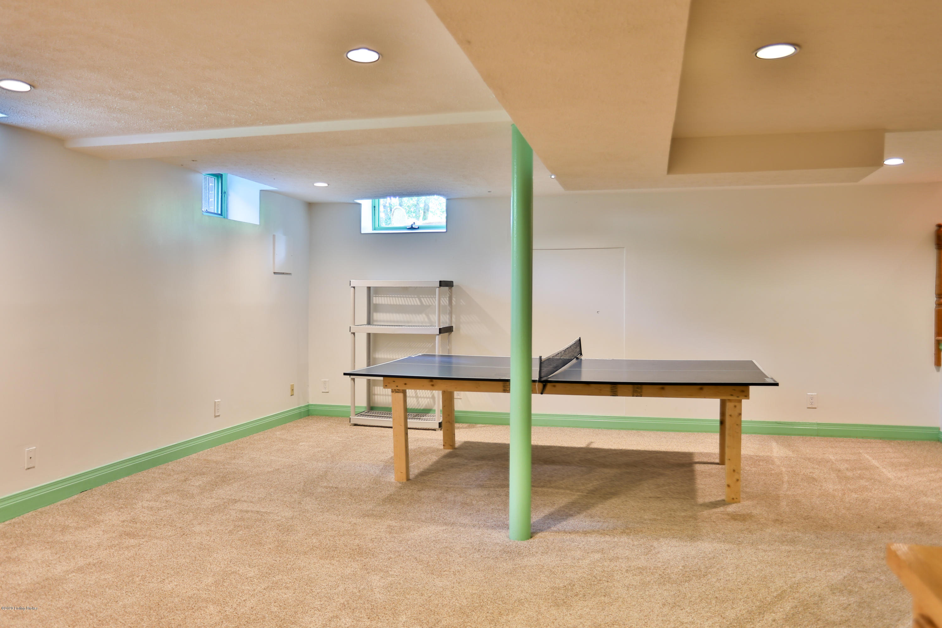 112 Tribal Road Louisville, KY 40207 - Photo 27 of 33 Lower level game room