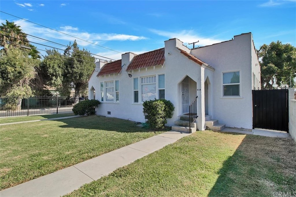 616 North Rose Avenue Compton, CA 90221 - Photo 1 of 1