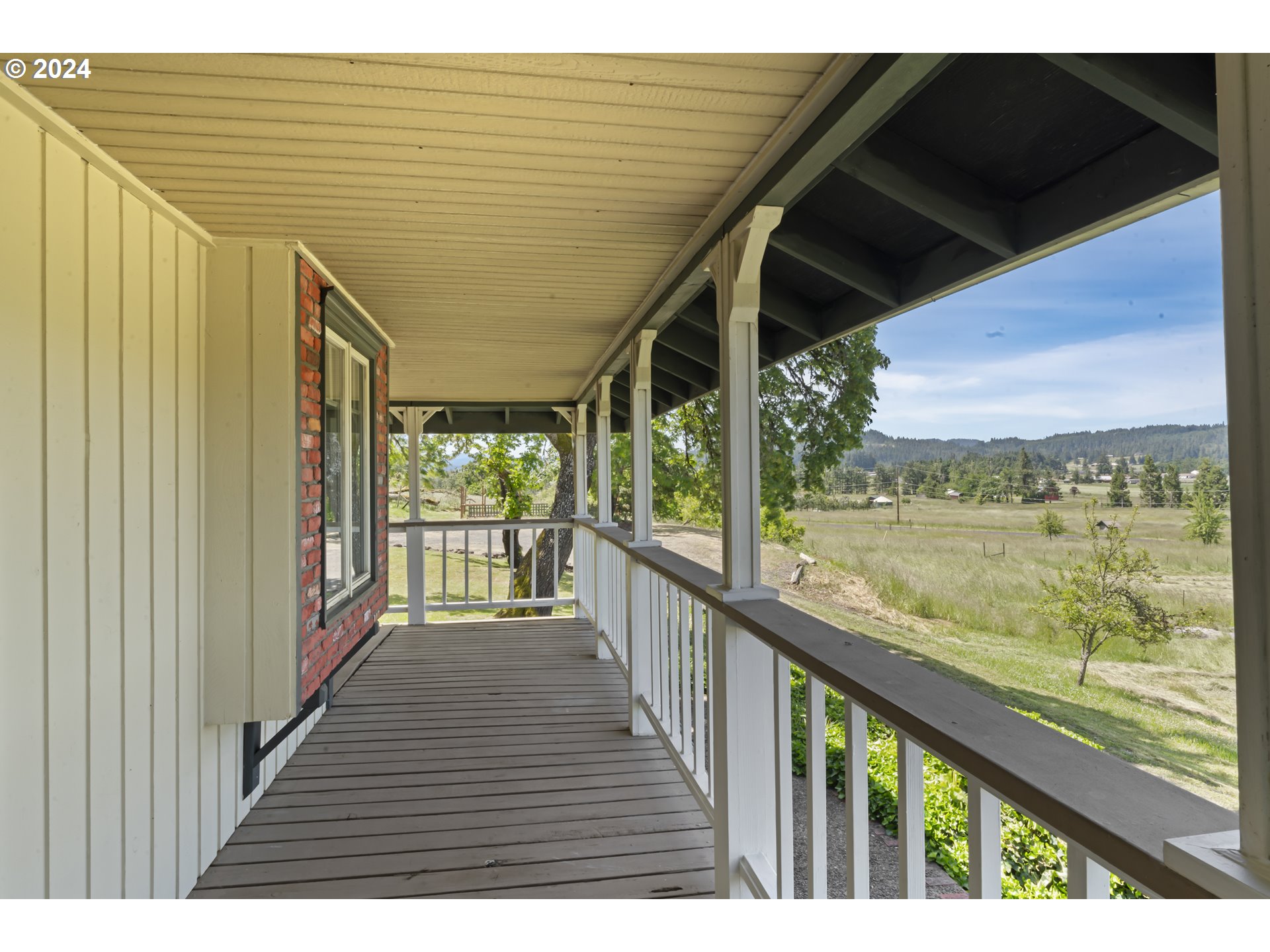 82631 Butte Road Creswell, OR 97426 - Photo 3 of 48 Gallery Image 3