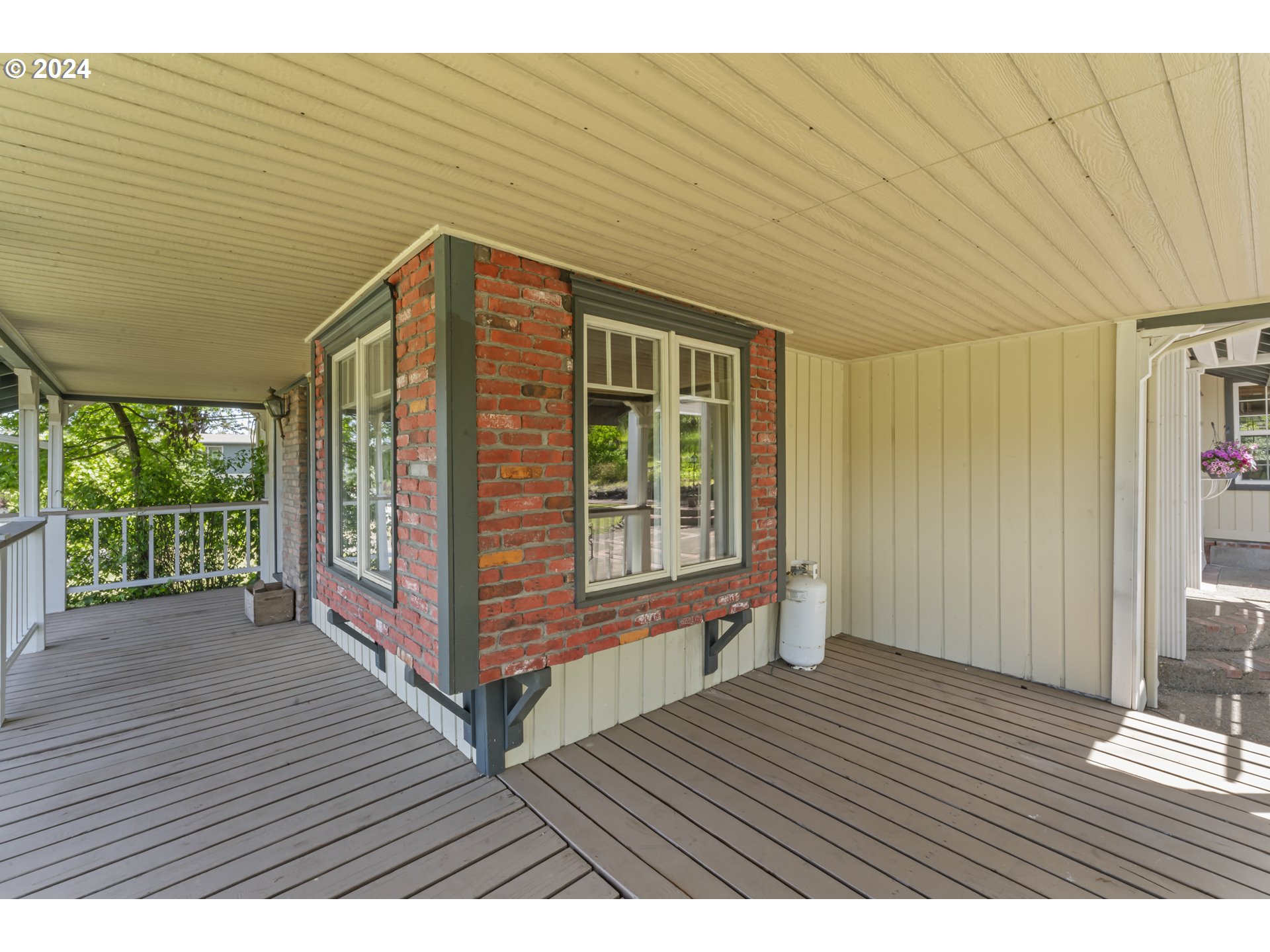 82631 Butte Road Creswell, OR 97426 - Photo 5 of 48 Gallery Image 5