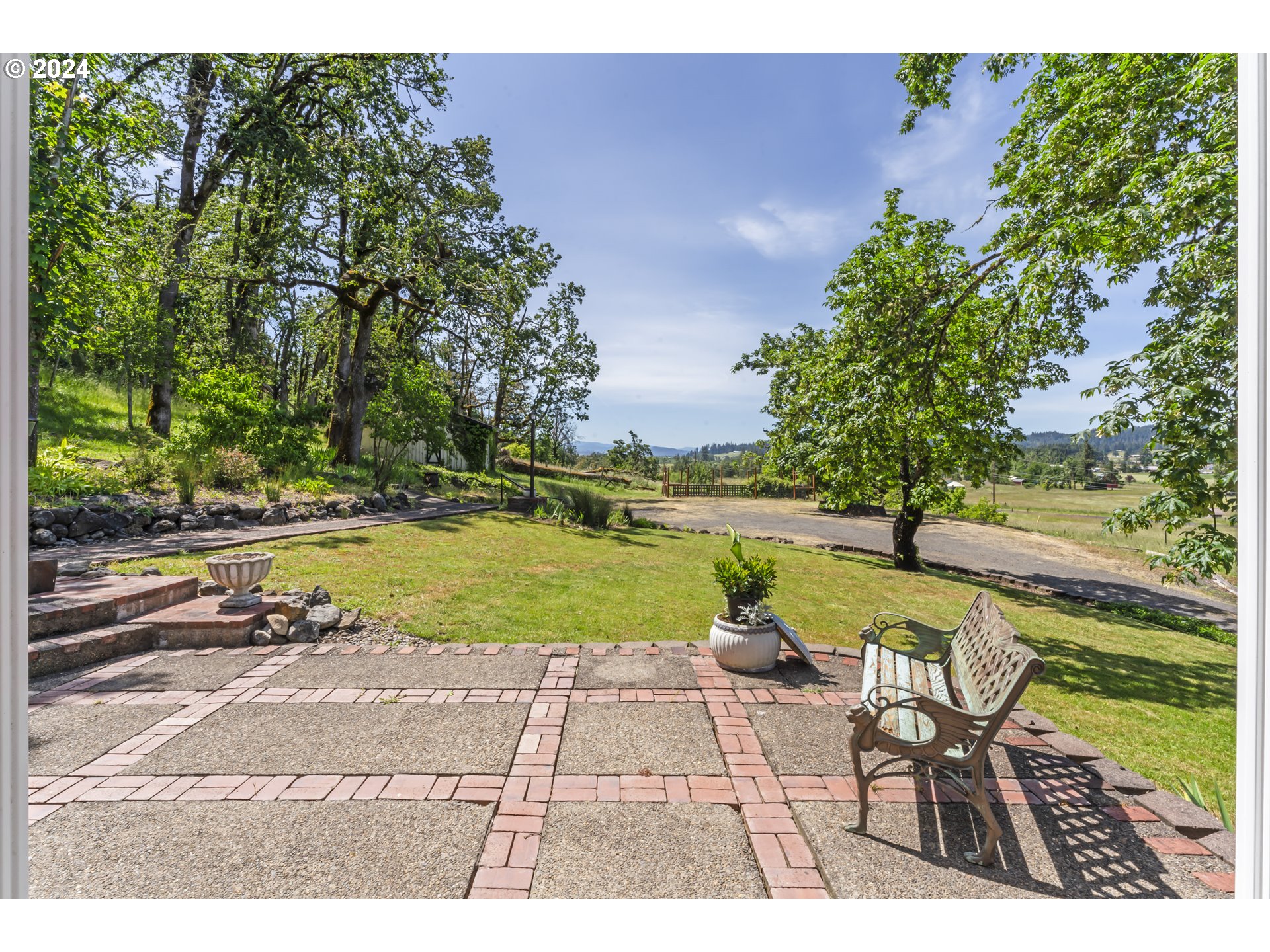 82631 Butte Road Creswell, OR 97426 - Photo 6 of 48 Gallery Image 6